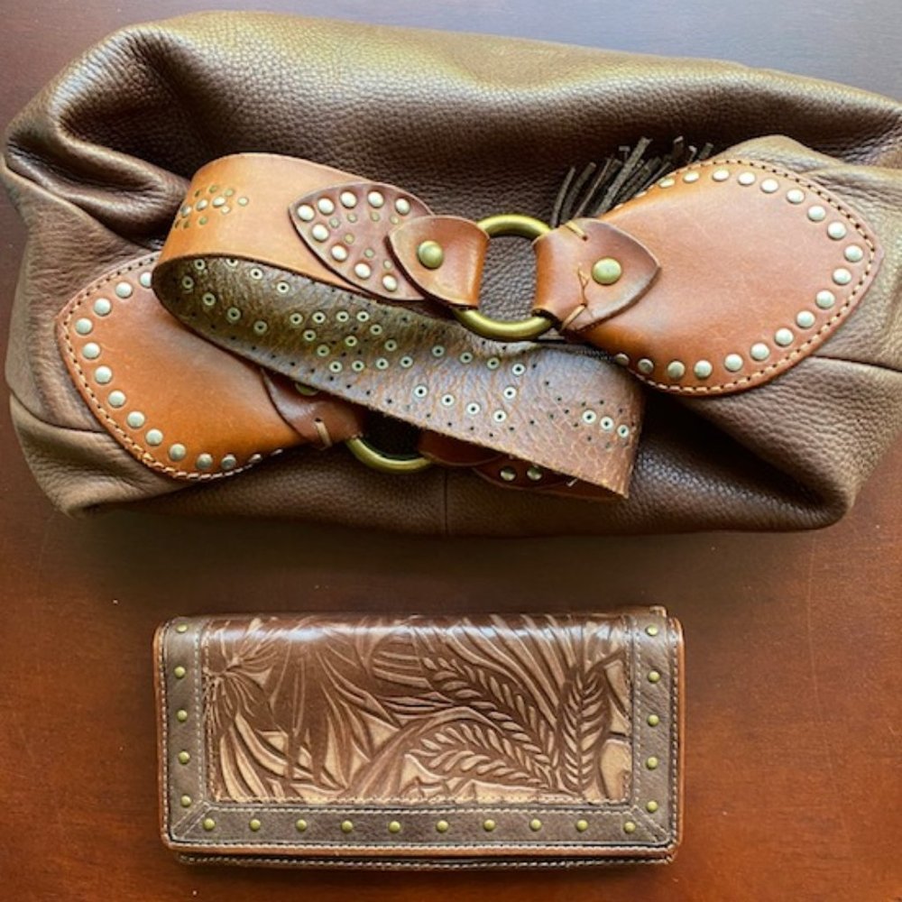 Fossil leather hobo and Relic wallet bundle